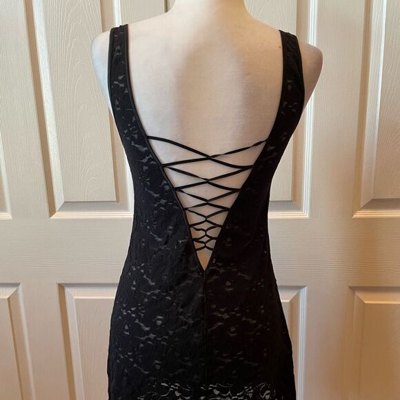 VINTAGE BLACK LACE VICTORIA’S SECRET STRETCH CHEMISE SIZE MEDIUM EVC - Picture 5 of 8